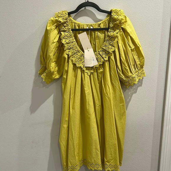 Doen Dresses & Skirts - Brand new Doen Iona Dress